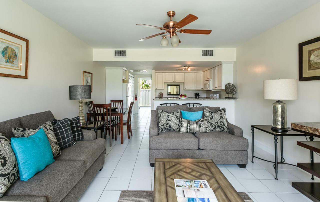 Beach Living At Island Pine Villas Blp ジョージ・タウン エクステリア 写真
