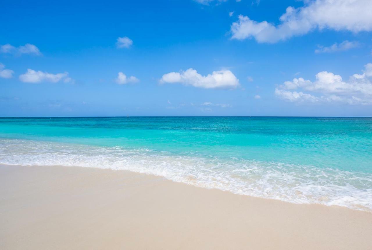 Beach Living At Island Pine Villas Blp ジョージ・タウン エクステリア 写真