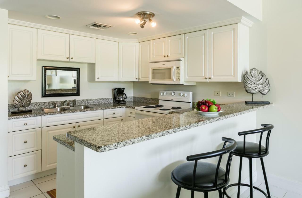 Beach Living At Island Pine Villas Blp ジョージ・タウン エクステリア 写真